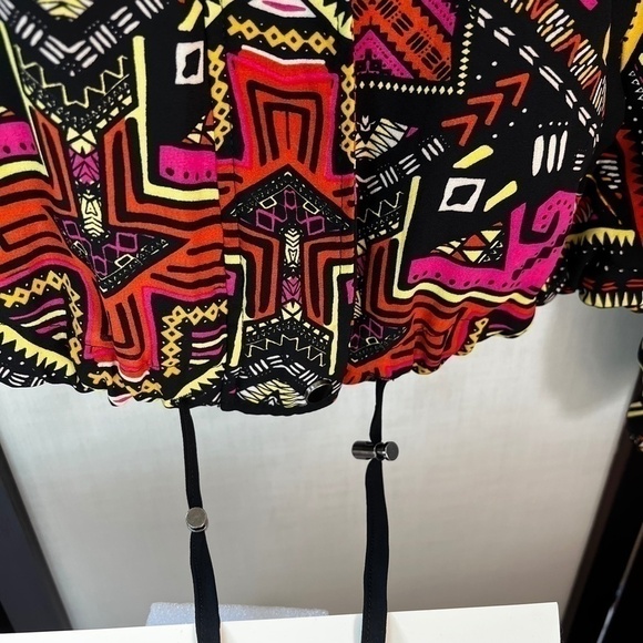 H&M Loves Coachella Aztec Blouse Size 4 - Picture 6 of 8